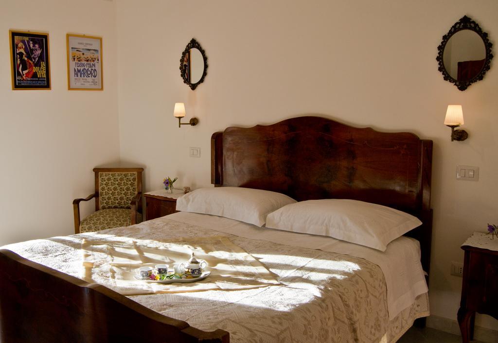 La Piccola Casa Del Cinema Hotel Giffoni Valle Piana Luaran gambar